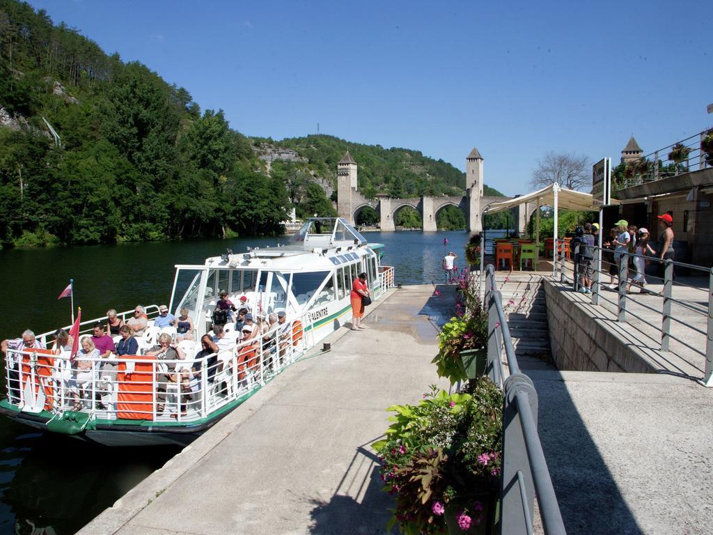Le Lac Bleu Lacapelle-Marival Exterior photo