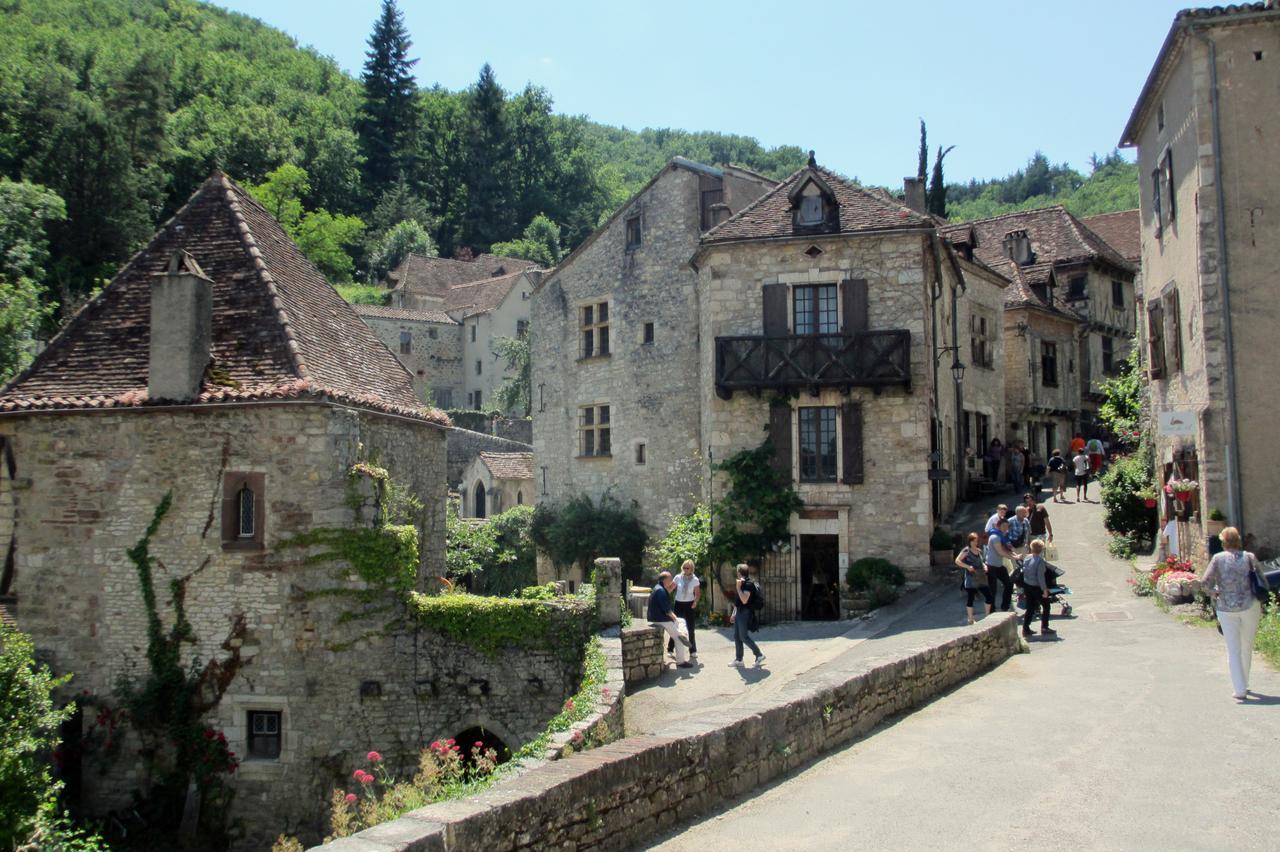 Le Lac Bleu Lacapelle-Marival Exterior photo